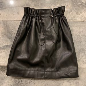 Faux leather high waist skirt